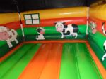 Castillo Hinchable De Vaca - Imagen 3